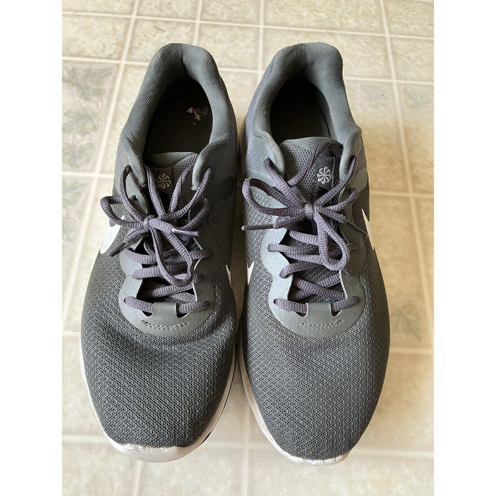 Nike REVOLUTION Men's Grey White DC3728-004 Athletic Running Shoes - Size 12 US
